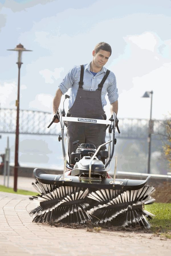 Подметально-уборочная машина TIELBUERGER TK48 Professional HYDRO (B&S 850 IC)