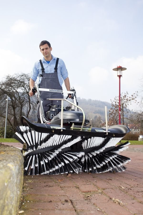 Подметально-уборочная машина TIELBUERGER TK48 Professional HYDRO (B&S 850 IC)
